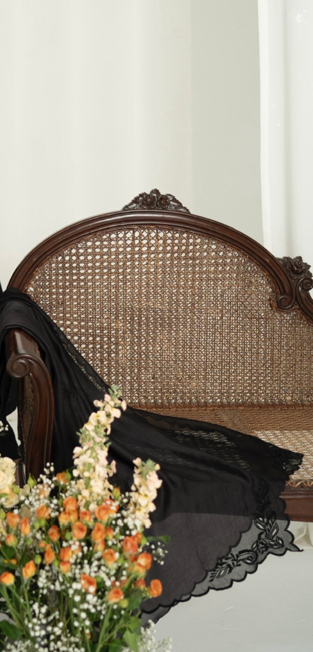 NÚR Black