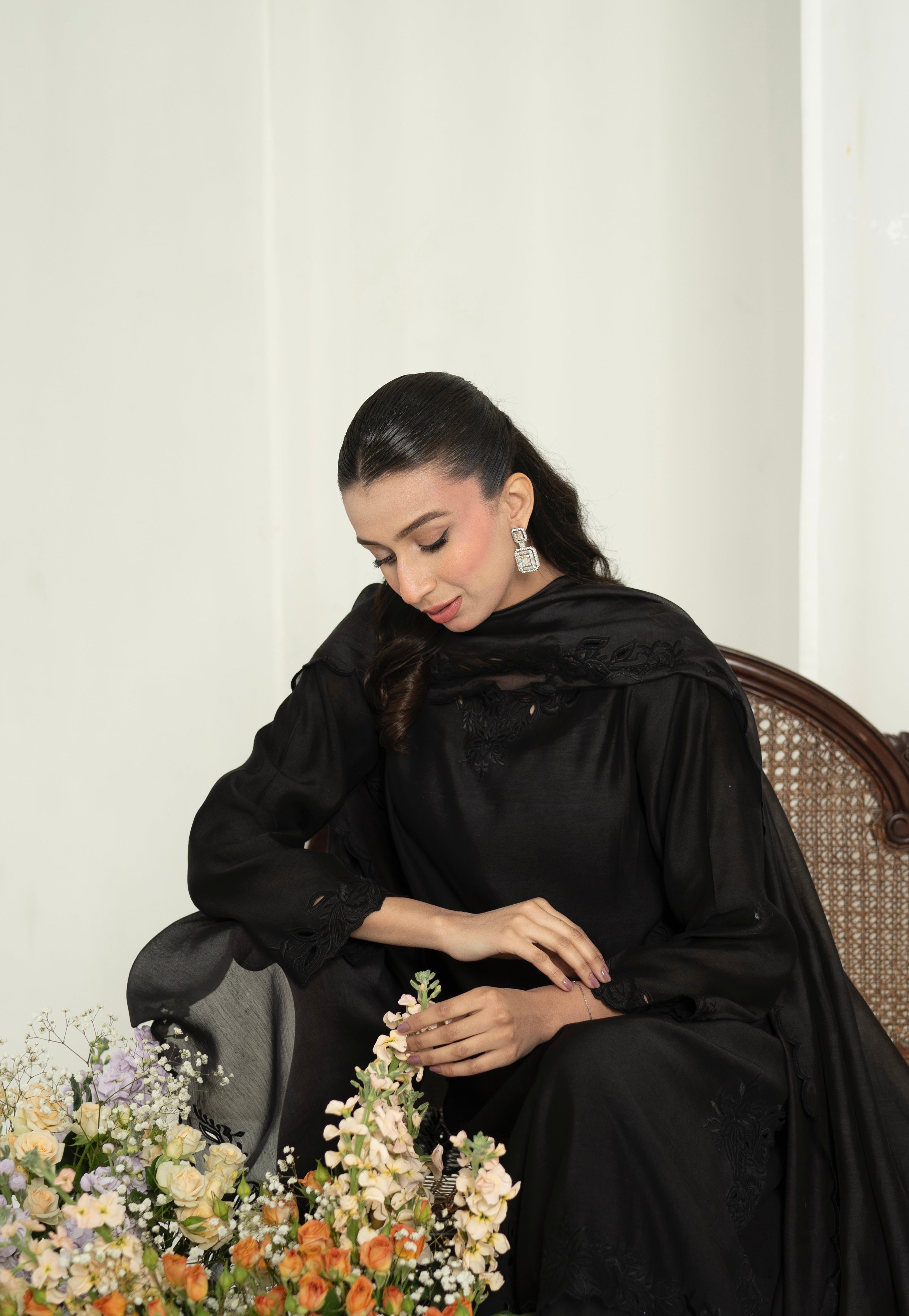 NÚR Black